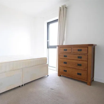 Image 3 - Yeoman Court, 15 Tweed Walk, Bromley-by-Bow, London, E14 6TP, United Kingdom - Apartment for rent