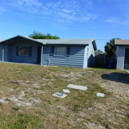 Rent this 2 bed house on 4021 Bancroft Drive in Beacon Square, Pasco County