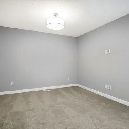 Image 3 - Walcrest View SE, Calgary, AB T2X 0M7, Canada - Apartment for rent