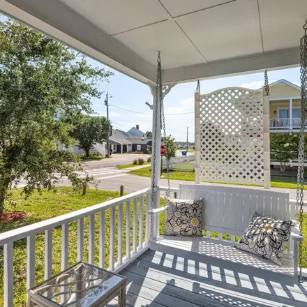 Image 4 - 1501 Front Street, Beaufort, NC 28516, USA - House for sale