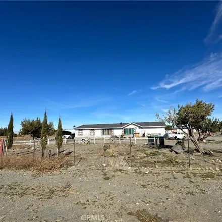 Image 6 - 2934 Smoke Tree Road, Piñon Hills, CA 92371, USA - Apartment for sale
