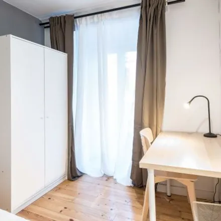 Rent this 6 bed room on Madrid in Calle de Arrieta, 8