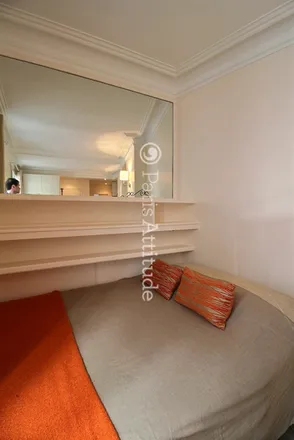 Image 5 - 32 Rue Vernier, 75017 Paris, France - Apartment for rent