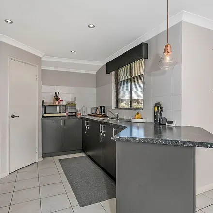 Rent this 3 bed apartment on Goulburn Road in Baldivis WA 6171, Australia