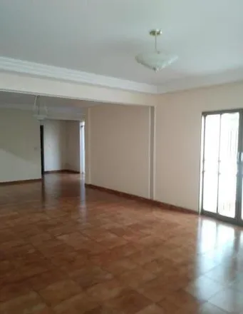 Buy this 3 bed apartment on Rua General Câmara in Tabajaras, Uberlândia - MG