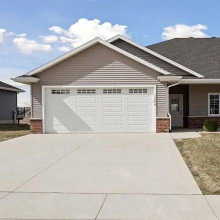 Buy this 2 bed townhouse on 1038 8th Street Southwest in Dyersville, IA 52040