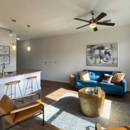 Buy this 1 bed apartment on #5006,1900 Barton Springs Road in South Lawn, Austin