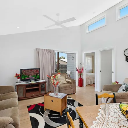Image 5 - Bateau Bay Road, Bateau Bay NSW 2261, Australia - Apartment for rent