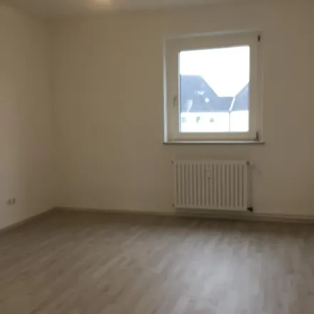 Rent this 3 bed apartment on Phönixstraße 18 in 45899 Gelsenkirchen, Germany