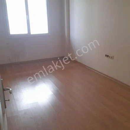 Rent this 3 bed apartment on 9193. Sokak in 35160 Karabağlar, Turkey