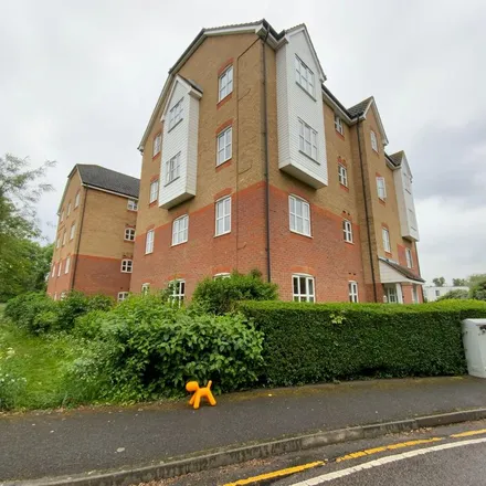 Rent this 2 bed apartment on Aylesbury Vale Multicultural Centre in Friarscroft Way, Aylesbury