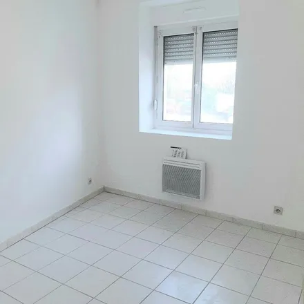 Rent this 2 bed apartment on 37 Montée Lucien Magnat in 38780 Pont-Évêque, France