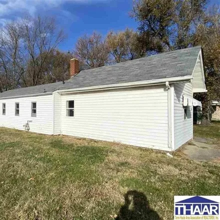 Image 3 - 1218 North 13th Street, Twelve Points, Terre Haute, IN 47807, USA - House for sale