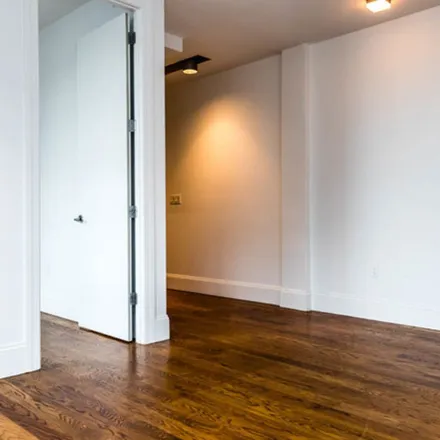 Rent this 3 bed apartment on 1625 Putnam Avenue in New York, NY 11385