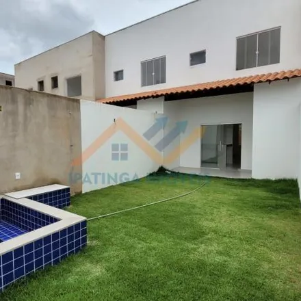 Buy this 3 bed house on Rua Maristela Gomes de Freitas Cardoso in Santana do Paraíso - MG, 35179-000