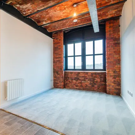 Image 3 - Meadow Mill, Water Street, Stockport, SK1 2AN, United Kingdom - Apartment for rent