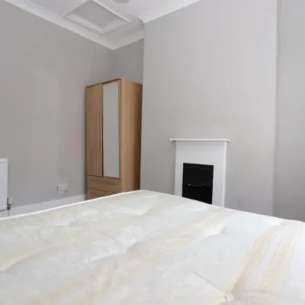 Image 7 - 19 Eric Street, London, E3 4TG, United Kingdom - Apartment for rent