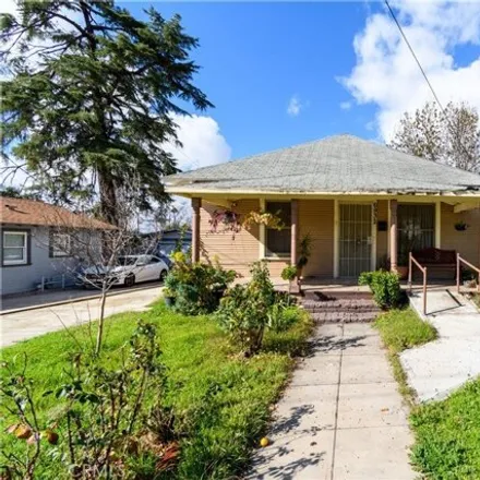 Buy this 3 bed house on 6998 Cole Avenue in Highland, CA 92346