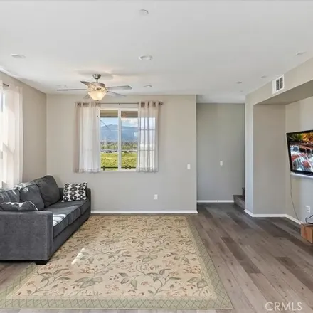 Image 8 - 732 Savi Drive, Corona, CA 92878, USA - Apartment for rent