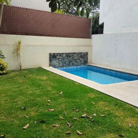 Buy this 4 bed house on Avenida Palmira in Chipitlán, 62050 Cuernavaca