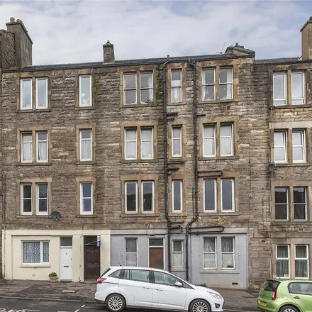 Rent this 1 bed townhouse on 18 King's Road in City of Edinburgh, EH15 1DX