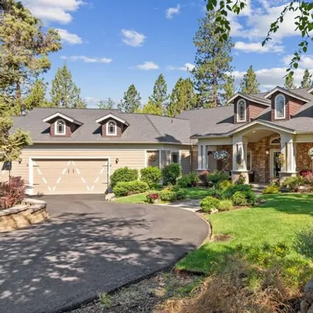 Buy this 3 bed house on Aspen Lakes Golf Course in Green Drake Court, Deschutes County