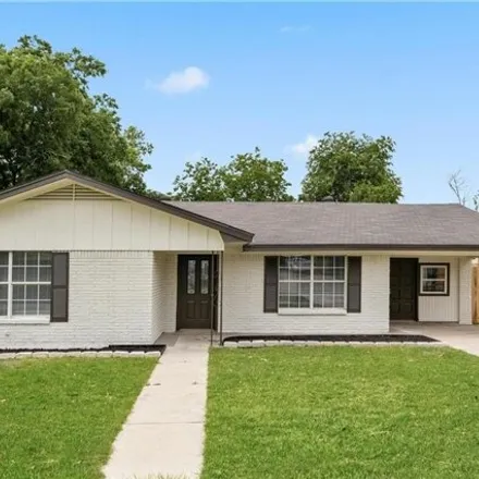 Buy this 4 bed house on 112 West Arlo Road in Harker Heights, Bell County