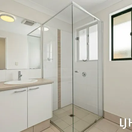 Image 8 - Whitlock Road, Queens Park WA 6107, Australia - Apartment for rent