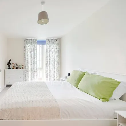 Rent this 1 bed apartment on London in SW9 0BF, United Kingdom