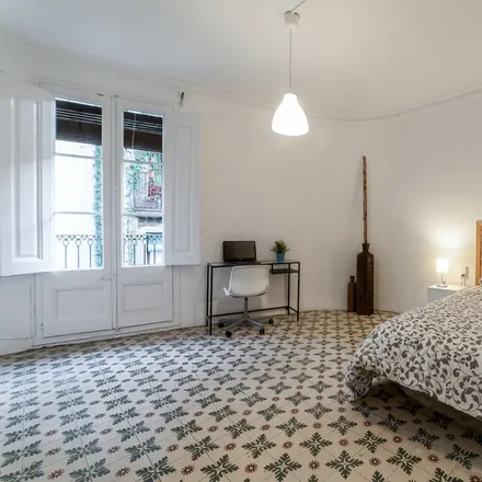 Rent this 7 bed room on Carrer de Sant Pere Més Alt in 51, 08003 Barcelona