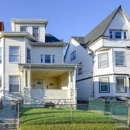 Buy this 9 bed house on Wesley Methodist Episcopal Church in 15th Avenue, Paterson