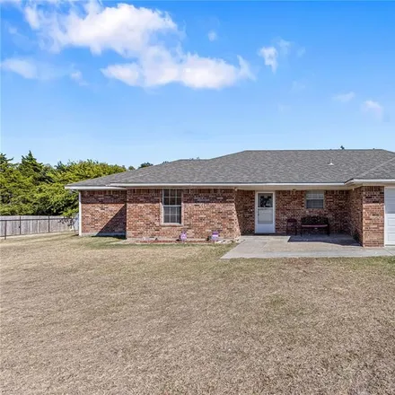 Buy this 3 bed house on 101 Lynch Drive in Alvord, TX 76225