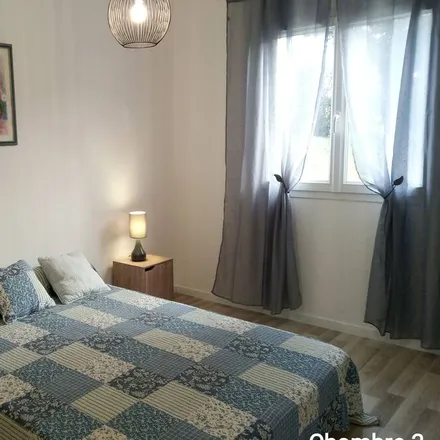 Rent this 2 bed house on 71700 La Chapelle-sous-Brancion