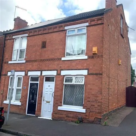 Rent this 3 bed house on 22 Hazelhurst Court in Bulwell, NG6 8HB
