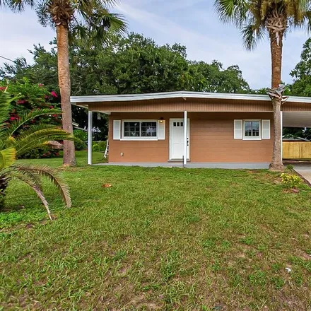 Buy this 3 bed house on 525 17th Street Northeast in Winter Haven, FL 33881