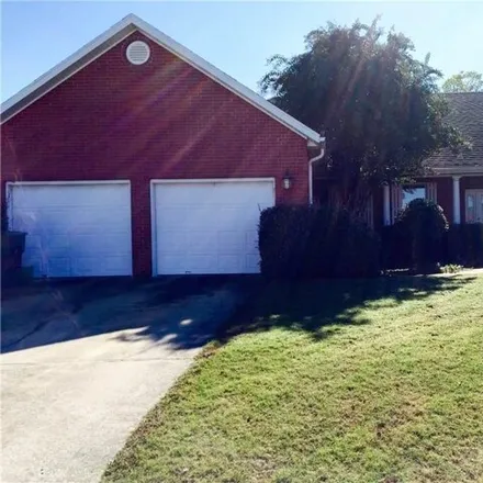 Rent this 4 bed house on 2785 East Boardwalk Court in Fayetteville, AR 72701