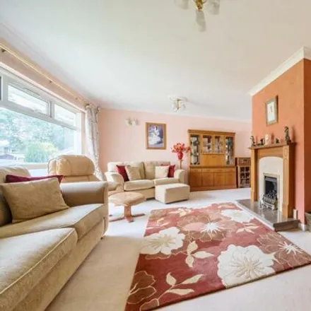 Image 3 - Oaks Park, Rough Common, CT2 9DP, United Kingdom - House for sale