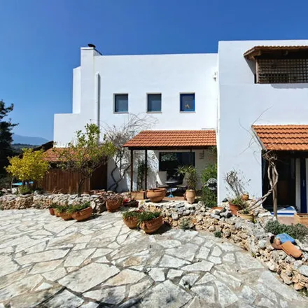 Buy this 3 bed house on Ψαρομηλίγγων in Chania, Greece