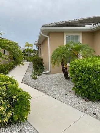 Image 4 - 14642 Abaco Lakes Dr, Fort Myers, Florida, 33908 - House for sale