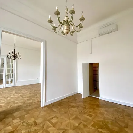 Rent this 4 bed apartment on Grünraum 3 in Rochusgasse 1, 1030 Vienna