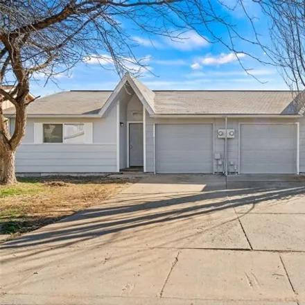 Buy this studio house on 1900 North Regal Street in Ellensburg, WA 98926