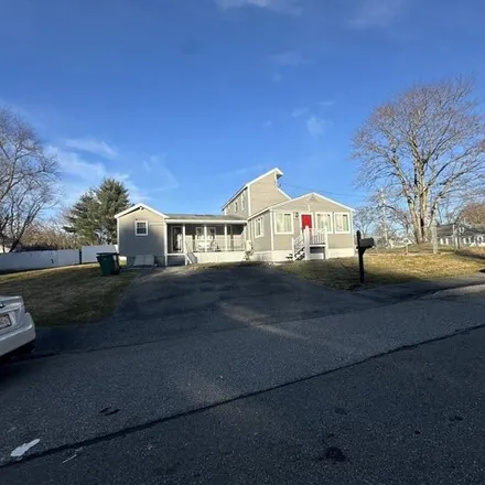 Buy this 3 bed house on 243 West Meadow Road in Lowell, MA 01854