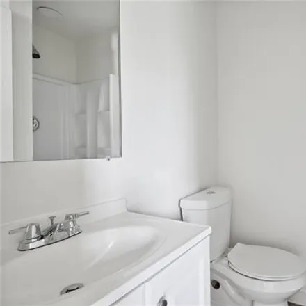 Image 6 - 7760 North Coronet Court, New Orleans, LA 70126, USA - House for sale