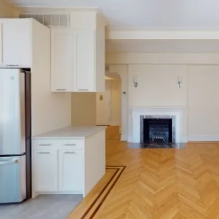 Rent this 4 bed apartment on #11ab,210 East 68th Street in Upper East Side, New York