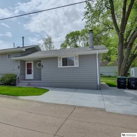 Buy this 4 bed house on 7011 Grant Street in Omaha, NE 68104