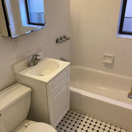 Rent this 1 bed apartment on 210 East 39th Street in New York, NY 10016