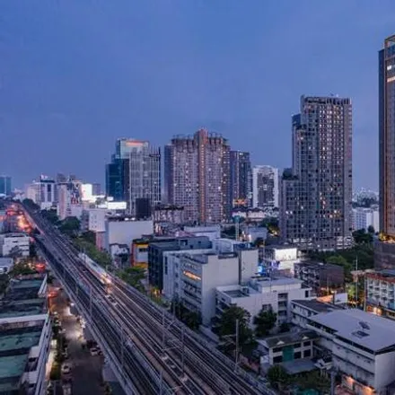 Image 2 - Kamphaeng Phet 7 Road, Huai Khwang District, Bangkok 10310, Thailand - Apartment for sale