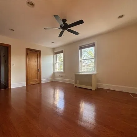Image 7 - 837 White Plains Road, Village of Scarsdale, NY 10583, USA - Apartment for rent