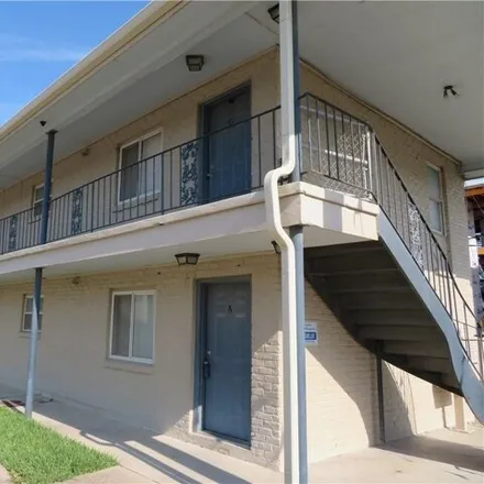 Rent this 1 bed apartment on 686 Central Avenue in Elmwood, Jefferson Parish