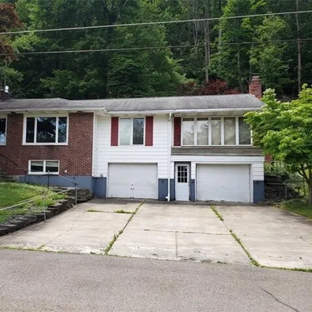 Buy this 3 bed house on 10 Lawson Ct in Binghamton, New York